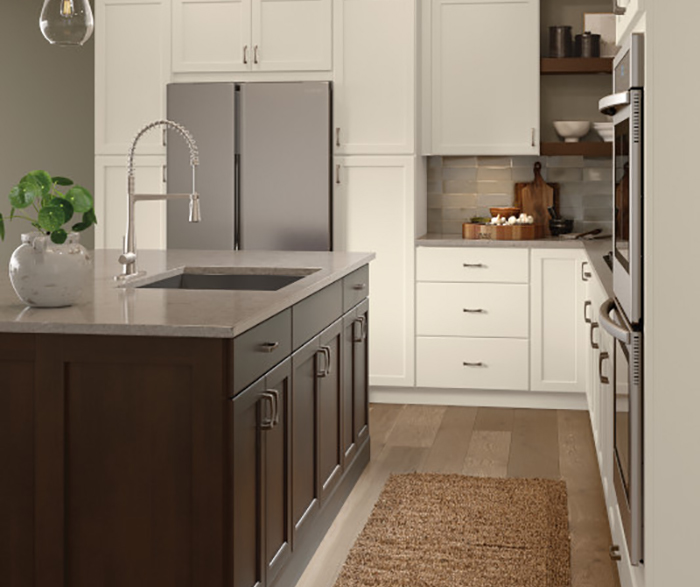 Casual Off-White and Dark Stain Kitchen Cabinets