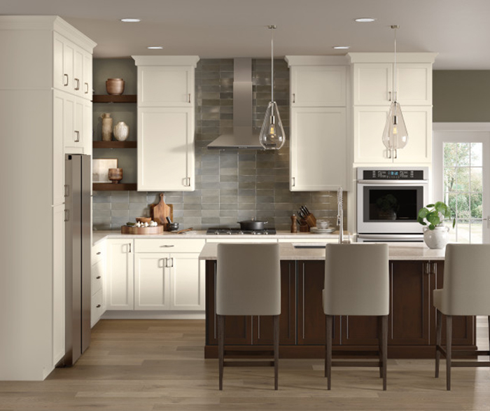 Casual Off-White and Dark Stain Kitchen Cabinets